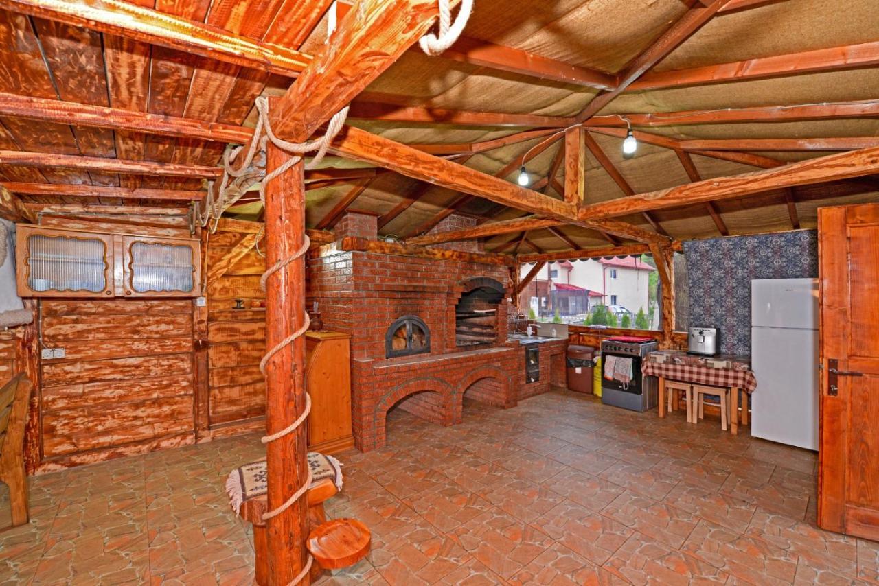 Hotel Casa Teo&Andreea à Vatra Dornei Extérieur photo