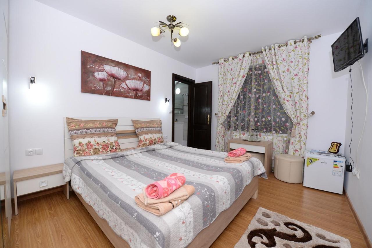 Hotel Casa Teo&Andreea à Vatra Dornei Extérieur photo